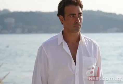 Gecenin Ucunda'nın Ahmet'i Sarp Levendoğlu’nun eski eşi meğer kendisinden daha ünlüymüş! Şimdilerde güzelliğiyle büyüleyen o isim… 5