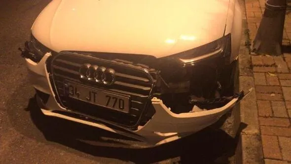 İstanbul'da gözü dönmüş silahlı hırsızlar, araç sahibine dehşeti yaşattı - 1