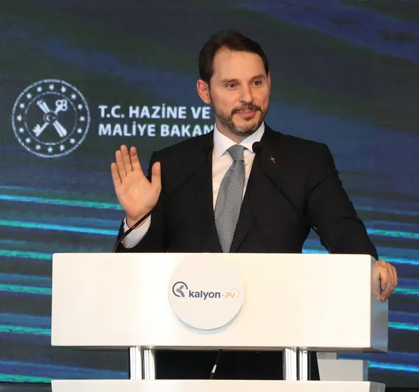 Enerjide ve ekonomide Berat Albayrak itirafı! Aydınlık yazarı Yakınca'dan dikkat çeken yazı: Zaman bizi yanılttı hakkını helal etsin - 9