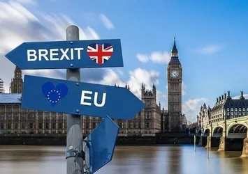 İngiltere Bakanlar Kurulu Brexit'i onayladı!