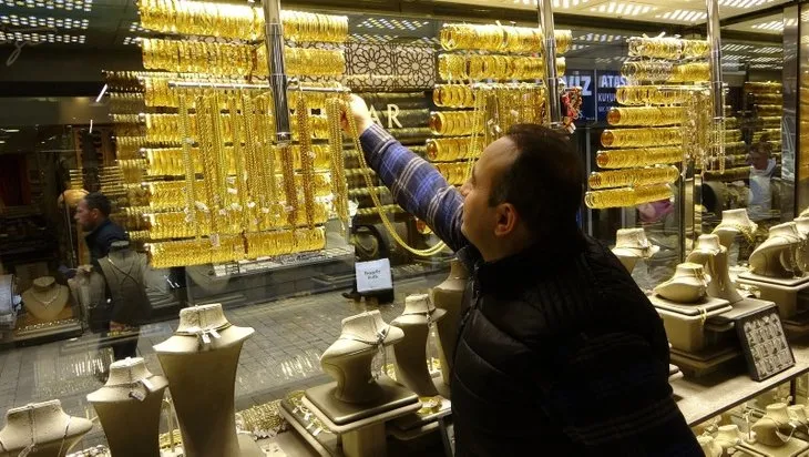 Türkiye’den altın hamlesi! Yastık altı altınlar için çok yönlü çalışma