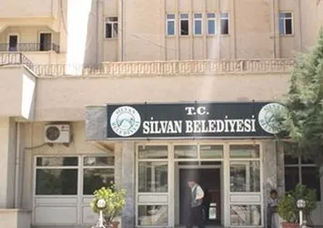 HDP’li belediyelerin işçi referansı Kandil