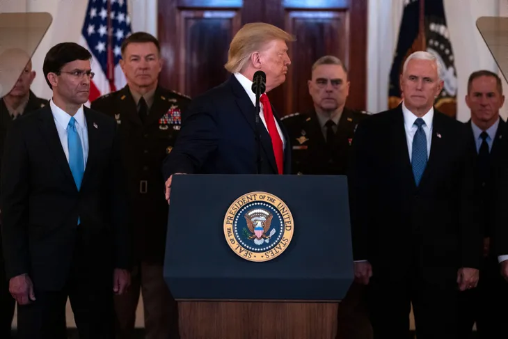 abd-baskani-donald-trumptan-saldiri-sonrasi-ilk-basin-aciklamasi-1578502910515.jpg ABD Başkanı Donald Trump'tan saldırı sonrası ilk basın açıklaması - 2