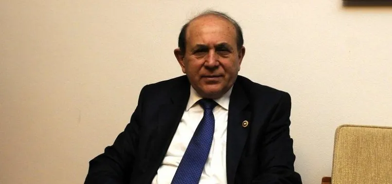 Burhan Kuzu'nun vefatı hakkında iğrenç paylaşımda bulunan CHP'li Özkoç'a sert tepki