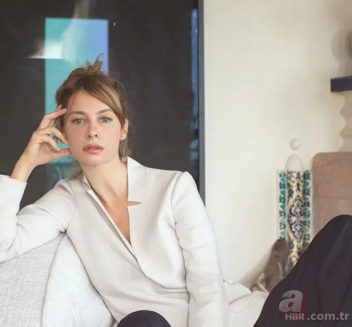 Megayatta tatil yapıyor... Tuba Ünsal'ın yeni aşkı Hintli milyarder çıktı! 4