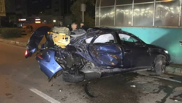 1699595233902.jpeg Bursa'da korkunç kaza! Araçtan fırladı hayatını kaybetti - 3