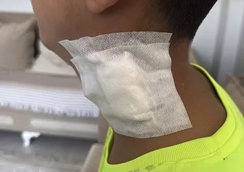 Arkadaşını boğazından bıçaklayan 13 yaşındaki çocuk adliye kontrol şartıyla serbest