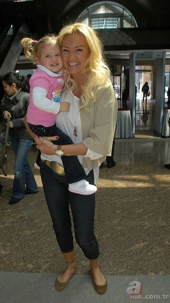 Sibel Can ve Hakan Ural'ın kızı Melisa Ural son haliyle yok artık dedirtti! 4