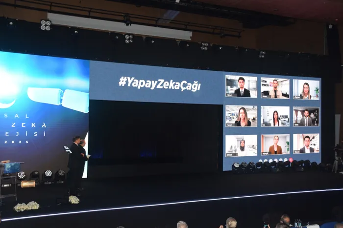 Sanayi ve Teknoloji Bakanı Mustafa Varank Türkiye'nin Ulusal Yapay Zeka Stratejisini açıkladı: 50 bin kişi istihdam edilecek - 10