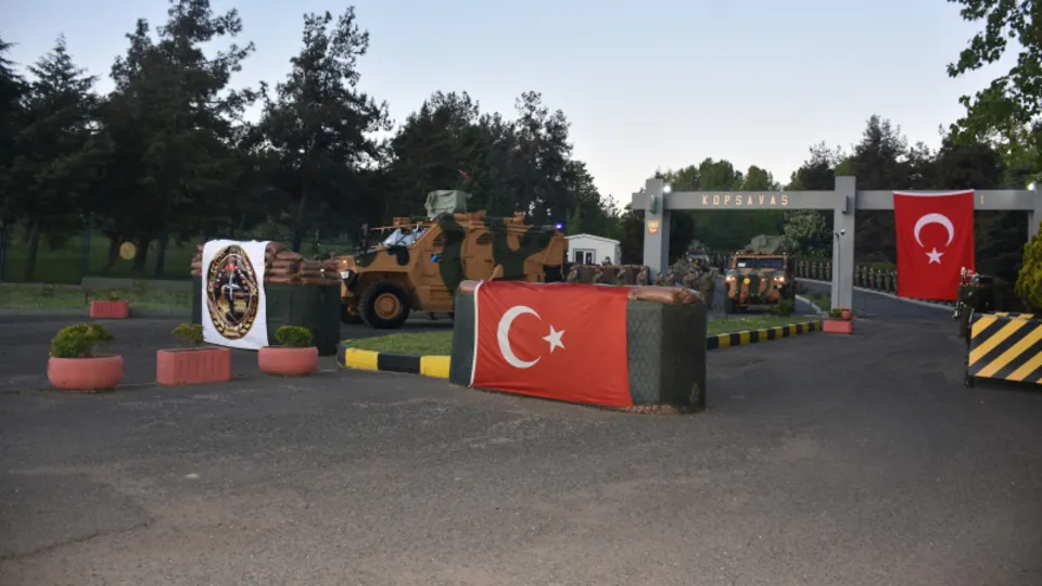 Türk askeri NATO tatbikatı için Avrupa yolunda