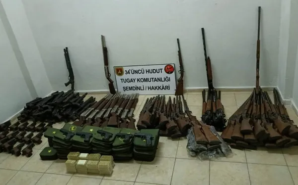 Hakkari hudut hattında mühimmat ele geçirildi - 2
