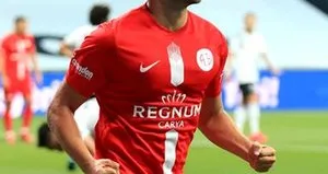 Sinan Gümüş Fenerbahçe’de