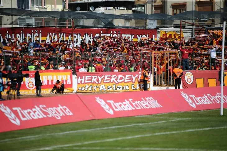Hatayspor - Galatasaray maçından dikkat çeken kareler