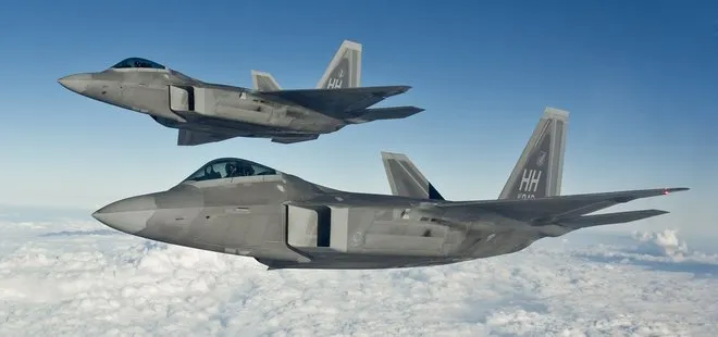 ABD Şayrat saldırısı sırasında Suriye’de hava üstünlüğünü F-22 ile sağlamış