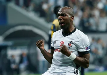 Beşiktaşlı yıldızdan Galatasaray'a tebrik!