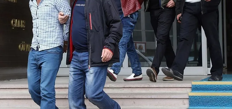 10 ilde FETÖ'ye operasyon!
