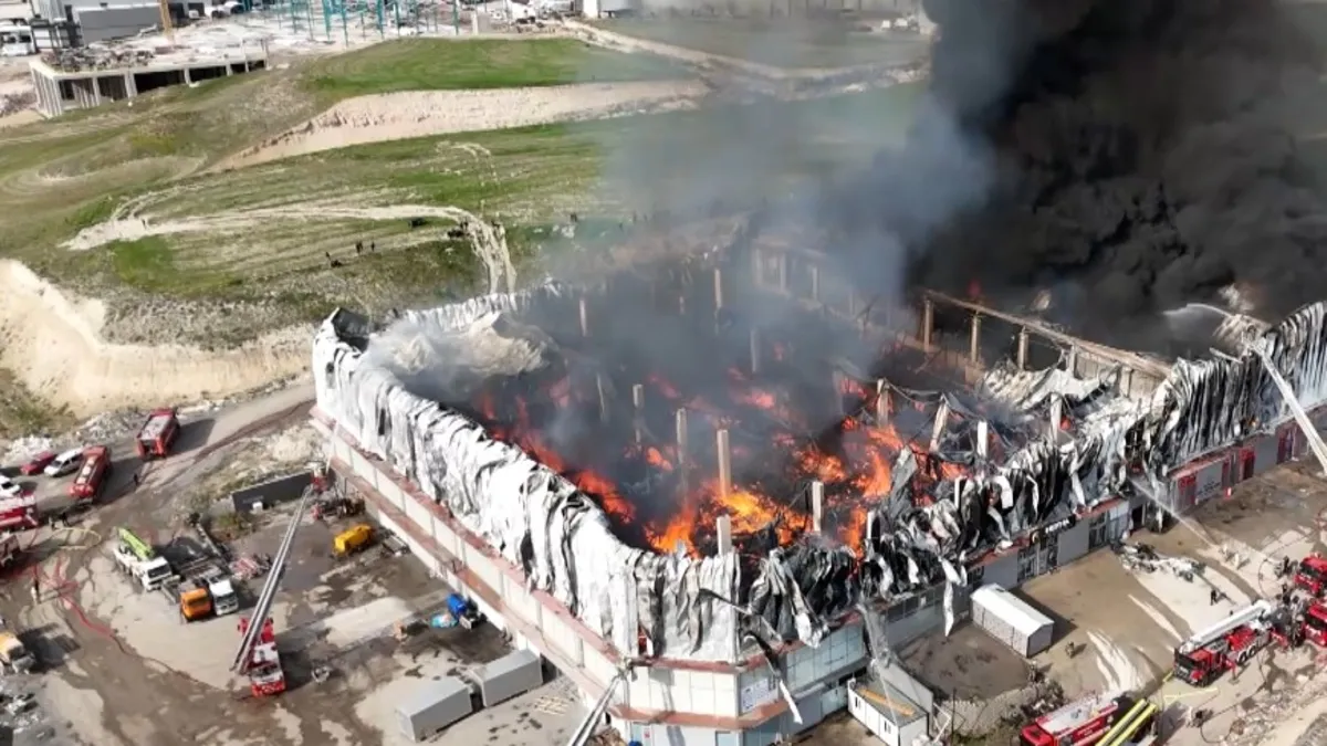 Ankara’da korkutan yangın! Alevler kontrol altına alındı