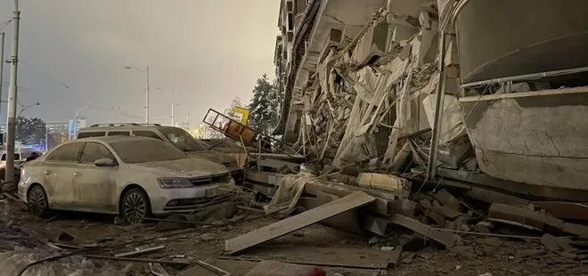 Kahramanmaraş depremi 85 milyonu tek yürek yaparken provokatörler de sahneye çıktı! Help Turkeyciler 10 günde 30 bin yalan tweet attı