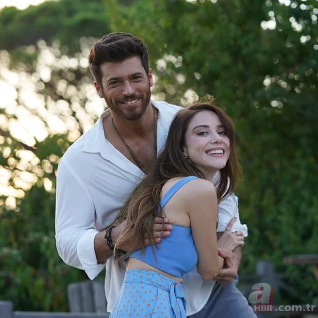 Özge Gürel ortaya çıkan fotoğrafıyla olay oldu! 1