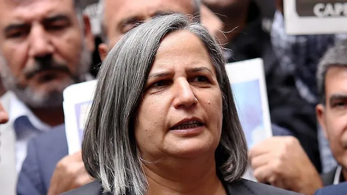 GÜLTAN KIŞANAK