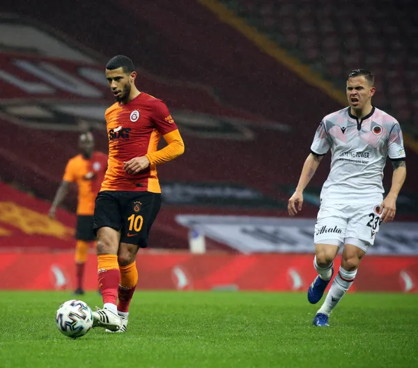 Belhanda'nın kovuluşu Galatasaray'ı karıştırdı! Arda ve Muslera... - 12