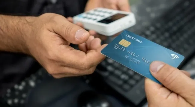 Kredi kartından komisyon alınabilir mi? O paralar geri alınabilir