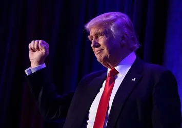 Trump'tan Putin'e övgü