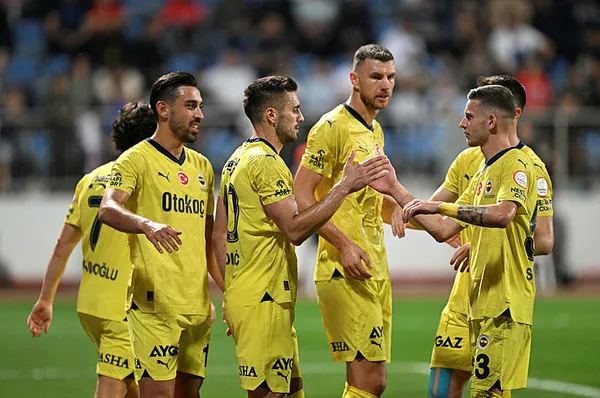 Fenerbahçe’nin galibiyet serisi devam ediyor! Kasımpaşa 0-2 Fenerbahçe MAÇ SONUCU