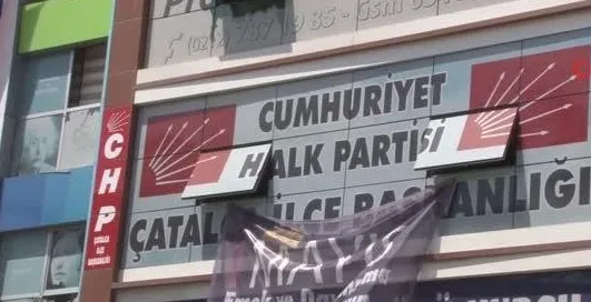 CHP'de bir taciz skandalı daha! CHP'de Çatalca ilçe yönetimi karıştı - 3