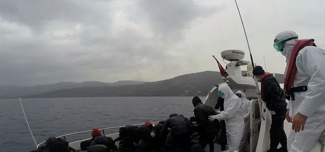 Yunan güvenlik güçlerinin ölüme terk ettiği 26 kaçak göçmeni Türkiye kurtarıldı