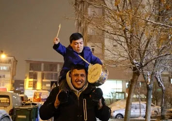 Türkiye’nin en kısa ve Ramazan davulcusu