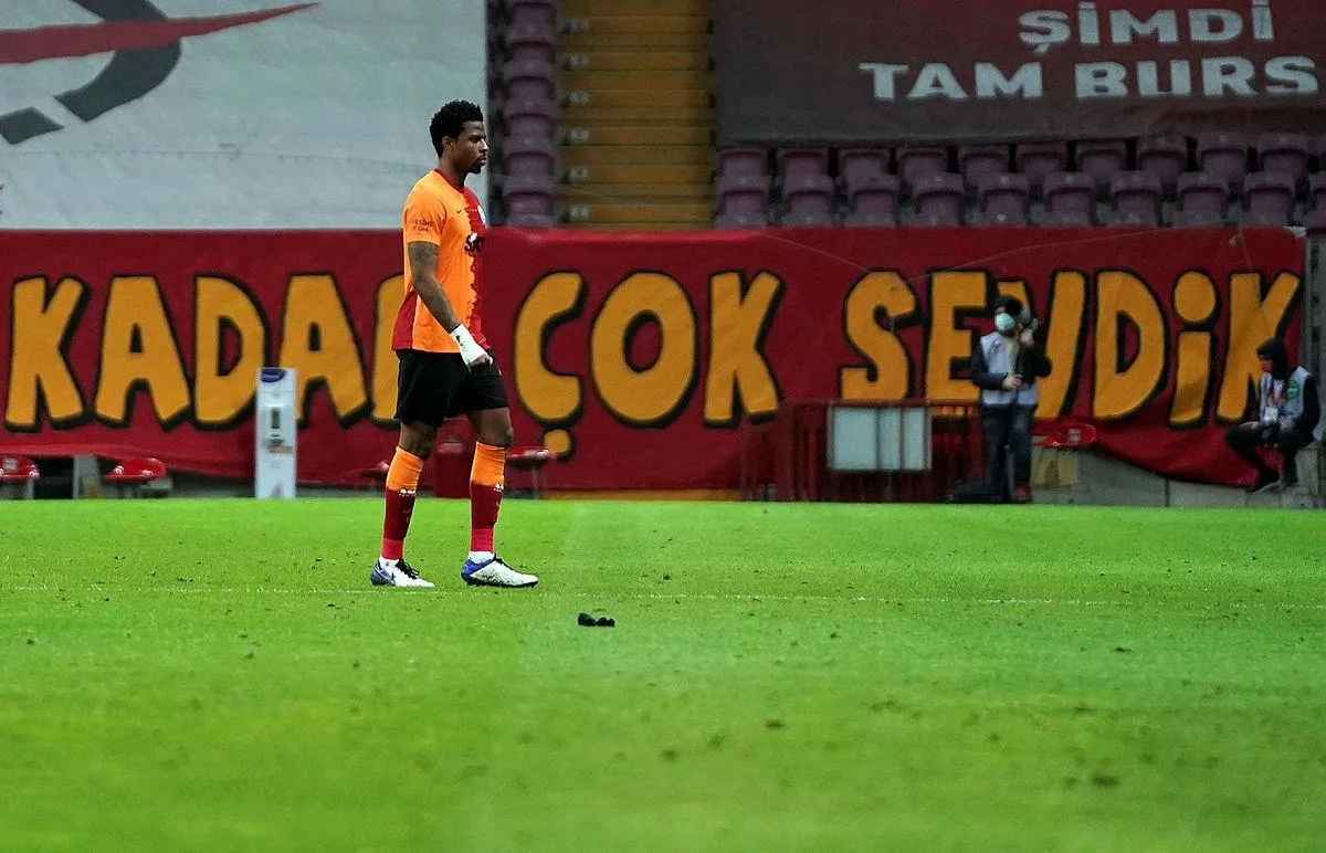 Galatasaray'da parti skandalı! Müdavimleri ortaya çıktı o isimler şok etti