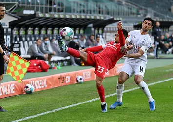 Bundesliga'da Borussia Mönchengladbach-Mainz 05: 1-2 (MAÇ SONUCU ÖZET)