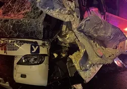 Edirne'de tur otobüsü ile tır çarpıştı! 10 yaralı