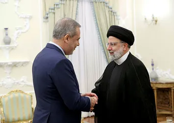 Dışişleri Bakanı Hakan Fidan'dan diplomasi temasları!