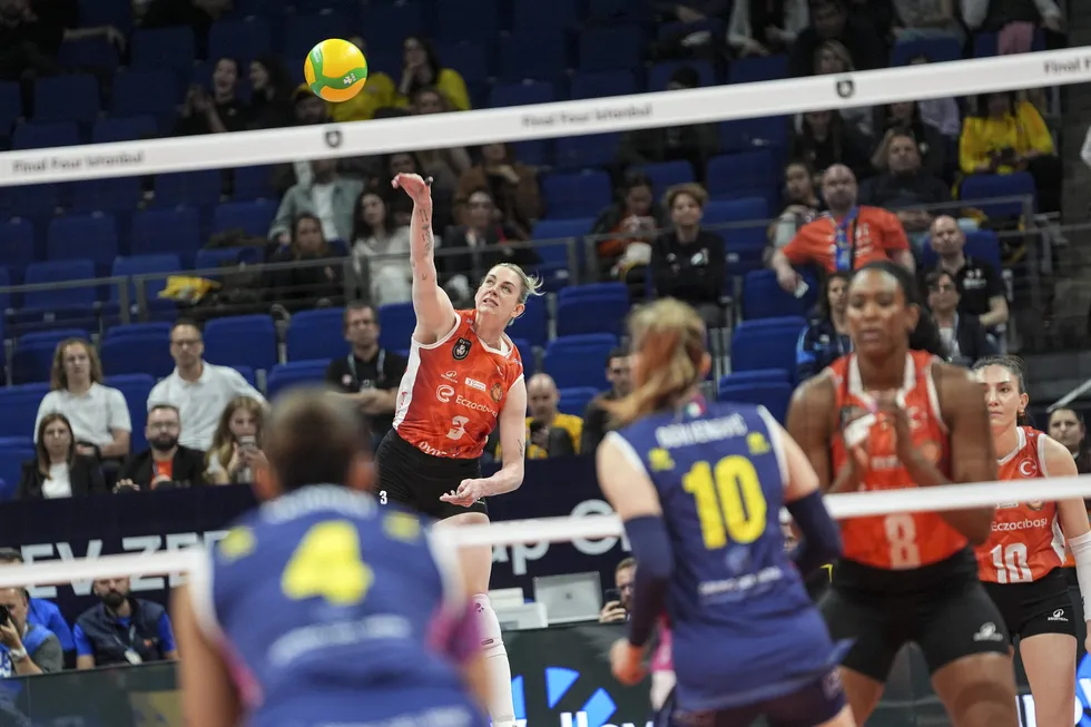 cev-sampiyonlar-liginde-finalin-adi-belli-oldu-vakifbank-ile-eczacibasi-karsi-karsiya-gelecek-1777751844727.jpg Fotoğraf (AA)
