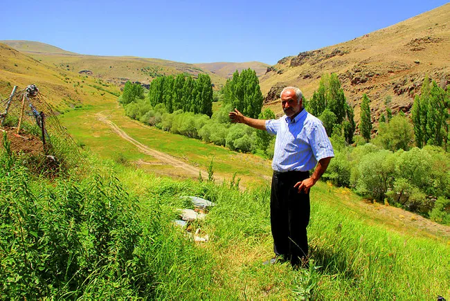 yasayacak-kimse-kalmadi-erzurumda-sahibinden-10-milyon-liraya-satilik-koy-1624601696948.jpg Yaşayacak kimse kalmadı! Erzurum’da sahibinden 10 milyon liraya satılık köy - 1