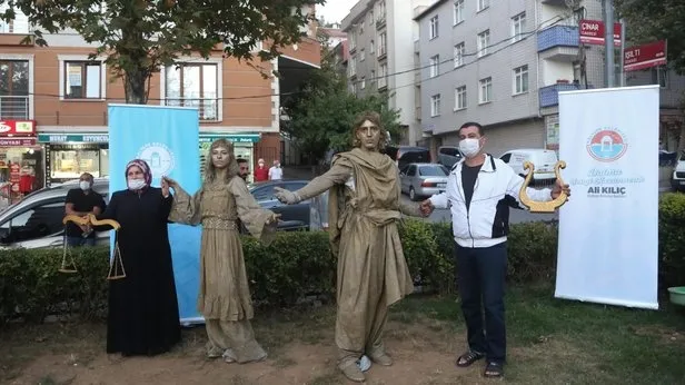 CHP'nin heykel sevdası bitmiyor! Maltepe Belediyesi Başkanı Ali Kılıç'tan canlı heykel çalışması - 3