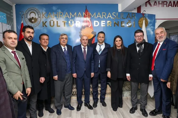 1707163835962.jpg Cumhur İttifakı'nın ABB Başkan adayı Turgut Altınok'tan Mansur Yavaş'a 'hizmet' ayarı: Keşke fotoğraf asmak yerine hizmet yapsaydı - 3