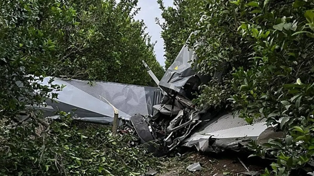 Adana'da eğitim uçağı düştü! 2 yaralı