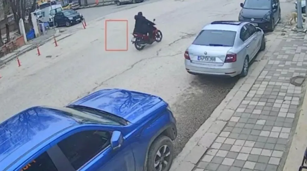 Çatalca'da katilin kaçma anı kamerada!