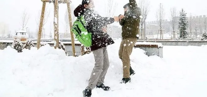 ☃ 21 Mart kar tatili olan iller liste: Yarın hangi illerde okul var, yok? 21 Mart hangi illerde okullar tatil olacak? Sinop, Bartın, Amasya, Zonguldak