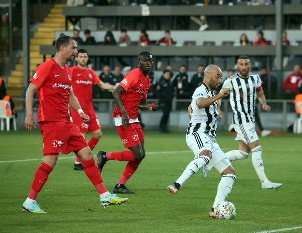 Beşiktaş Ümraniyespor’u 2-0 mağlup etti!