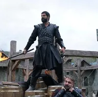 Kuruluş Osman geceye damga vurdu! Reytingin zirvesine yerleşti! Osman Bey Savcı Bey ve Dündar Bey’i ipten aldı