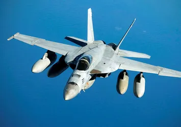 ABD'de Super Hornet savaş uçağı düştü