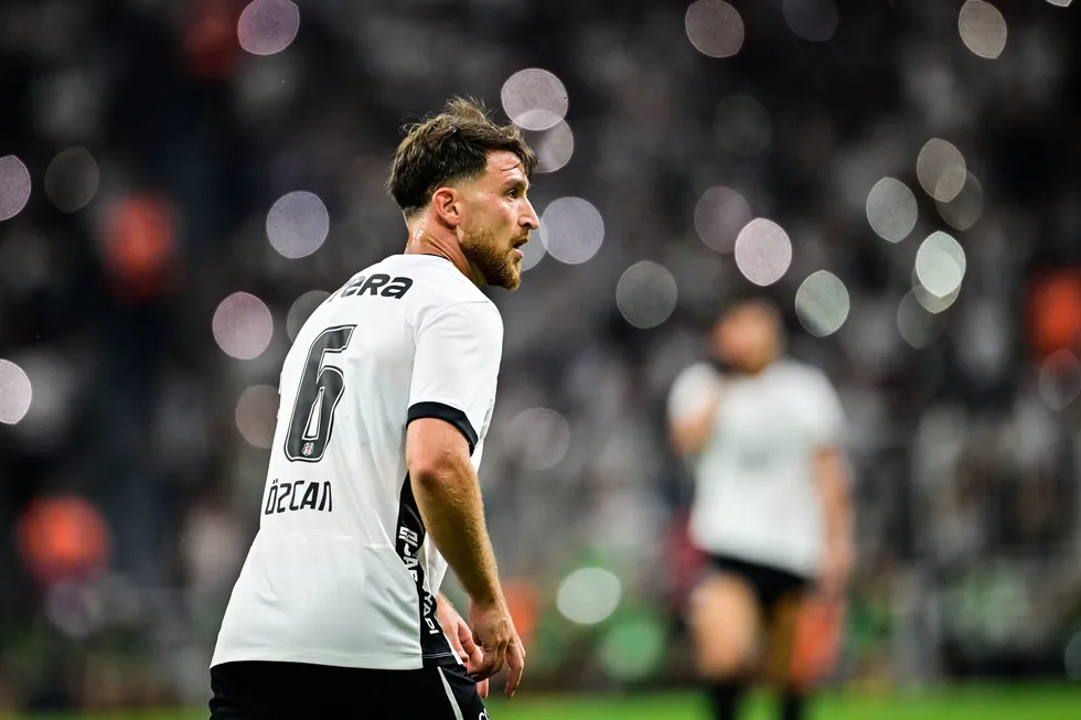 Beşiktaş sezona taraftarı önünde başlıyor: İlk rakip Eyüpspor! Tüpraş Stadı'nda Italiano ile kritik 90 dakika ve muhtemel 11'ler - 5