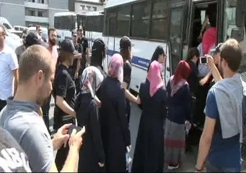 Uşak'ta FETÖ'den 14 'abla' adliyede