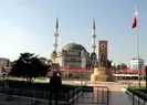 İşte o zaman atılan Taksim Camii manşetleri