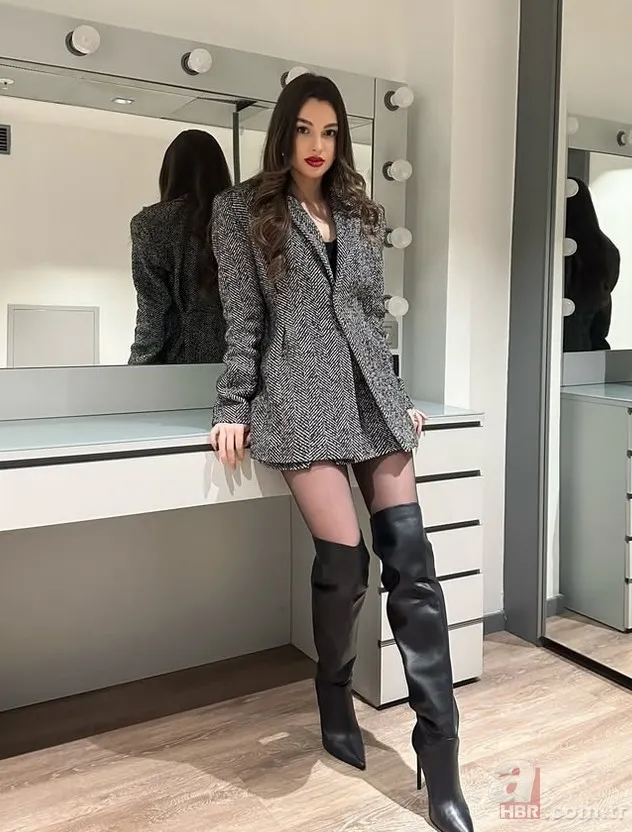 Bir Gece Masalı'nın yıldızı Su Burcu Yazgı Coşkun bakın kimin kızıymış! 4