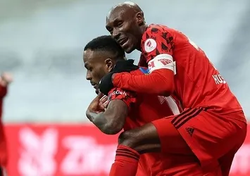 Son dakika Beşiktaş haberleri | Atiba ve Larin'den haber var! Rize maçında oynayacaklar mı?